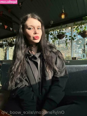 alice_wood_vip [ alice-wood-vip ] - Play time is coming