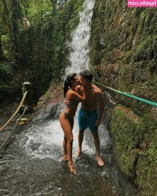 Talita Younan [ talita-younan ] - Just tryna drown my boy in someone wet pussy