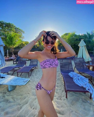 Talita Younan [ talita-younan ] - Give Thanks For Your Goddess Today  Tip Me On This Post