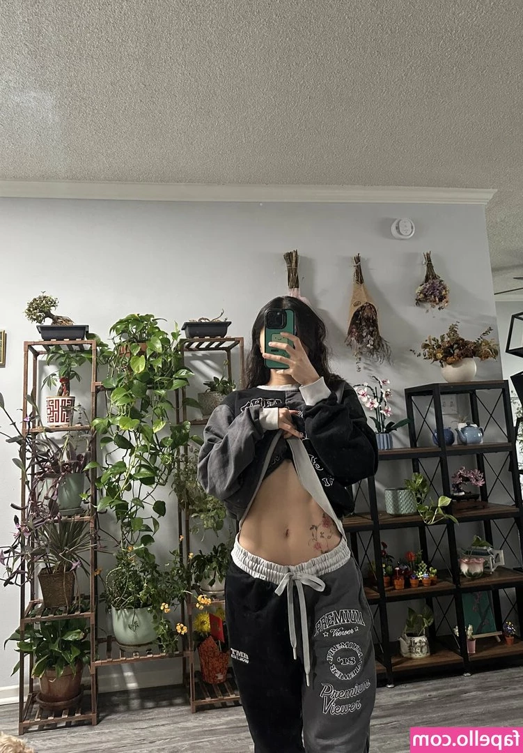 jasminericegirl - Well hello there 🥰