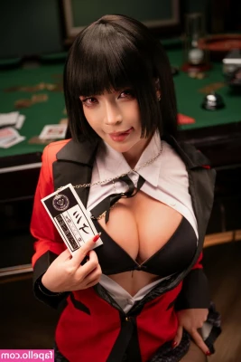 Umeko J. [ umeko-j ] - I get wet easily.
