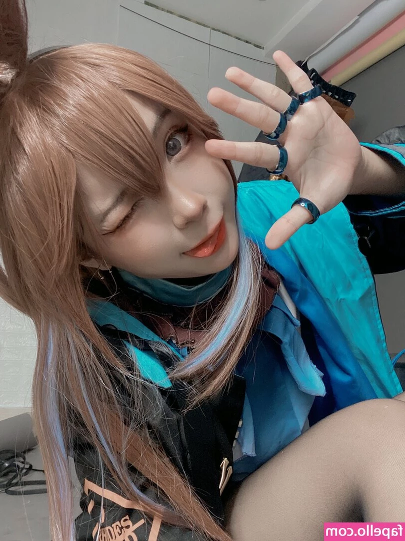 Umeko J. [ umeko-j ] - If I were to punish you, you'd sleep the sweetest and soundest of all