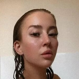 Small Vanilla Girl