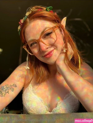 itskinkerbell_free [ itskinkerbell-free ] - Photos from my first photo shoot are coming out this week 😍 I’m