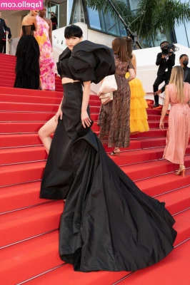 Grace Elizabeth [ grace-elizabeth ] - Lets ruin my lipstick 👅🍆💦