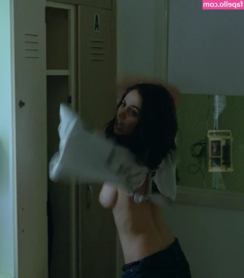 Eliza Dushku [ eliza-dushku ] - Come Skinny Dipping with me 😉 ID #162  I love to be naked! But I