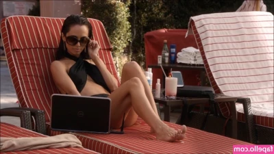 Eliza Dushku [ eliza-dushku ] - Claira LOVES getting naked in front of the camera