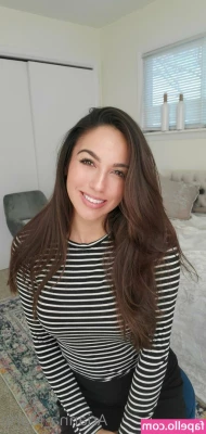 amarie301 - How would you feel if I wrapped these thick thighs around your