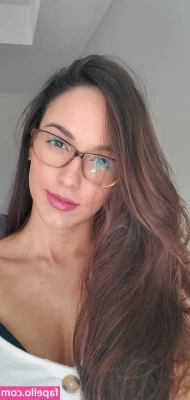 amarie301 - can i cheer up your monday blues? 🖤