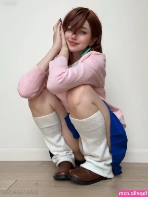 Alina Becker [ alina-becker-7 ] - If I have this I ll never leave home