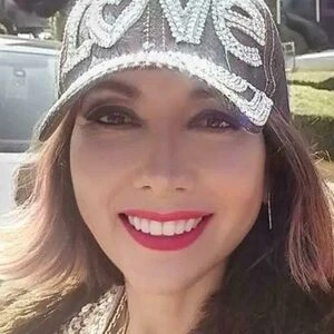Bella De La Vega