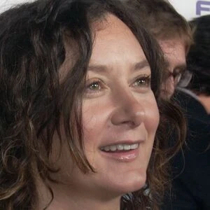 Sara Gilbert