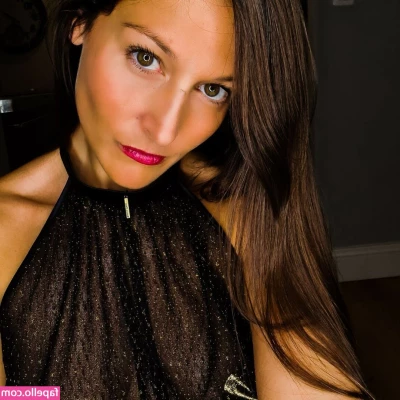 hd.of.feminity [ hd-of-feminity-1 ] - Looking for a morning grab? 🤪