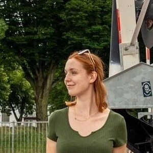 Rose Taylorla