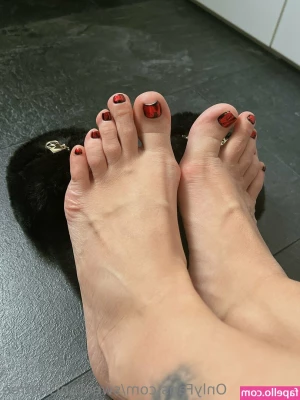 sweetanishafree - go tip me  loser
