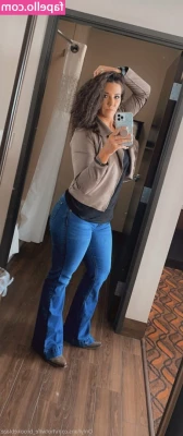 hotwife_brookeblaze [ hotwife-brookeblaze ] - Lick me head to toe