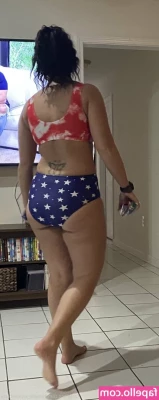 hotwife_brookeblaze [ hotwife-brookeblaze ] - I need a cuddle buddy