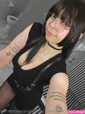 foreverwandering - pics from an old stuffing ughhhh my belly was so hot here