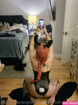foreverwandering - watch me get creamy from using my dildo