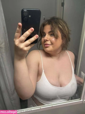 izaprivata - I want to be your dirty little secret. 😈