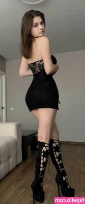 Contentit Deani Ness [ contentit-deani-ness ] - Ass and dirty soles  Name a better duo