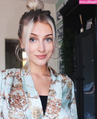 Slimladysashka - When sexting ends in a wet spot  I know I ll sleep well