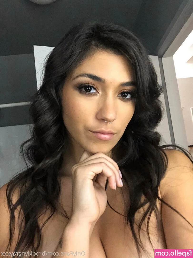 brooklyngrayxxx - I like take everything in my mouth)