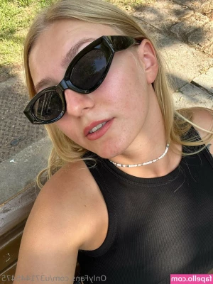 arniluck - Hey y all  Cum play with us  MF couple