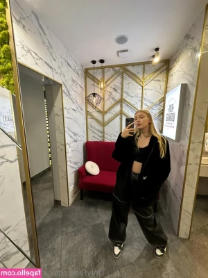arniluck - Woke up feeling naughty   Wanna play with me