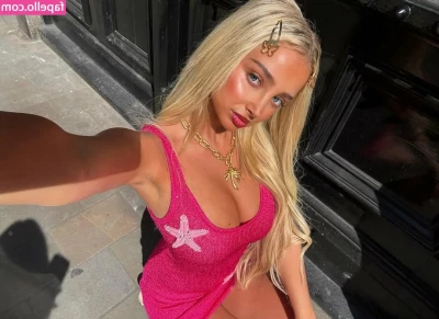 Emma Pillemer [ emma-pillemer ] - Got lots of cum juicy girlcum for you all today. 🧙‍♀️💦