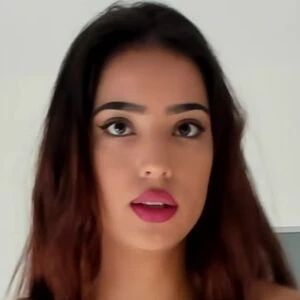 Elaine Costa