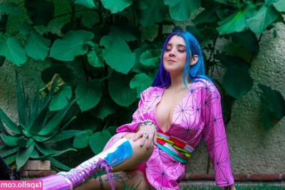 DJ Shei [ dj-shei ] - Art of the booty pic    can you see any freckles