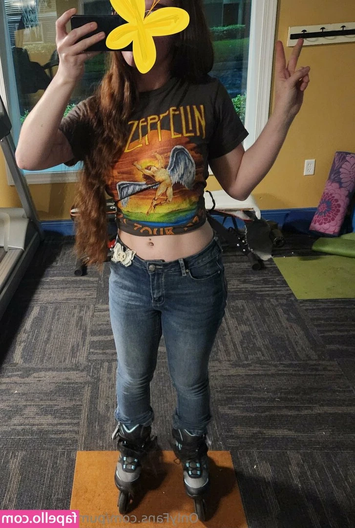  [ pumpkinbby107 ] - Feeling so tired lately, i always do at the end of the year. Do you
