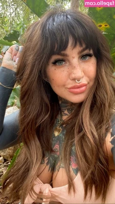 Linda Bishop [ linda-bishop ] - A new and absolutely hot video is coming tomorrow