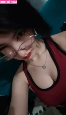 Giselle.Scarlett [ giselle-scarlett ] - Worship my ass ..
