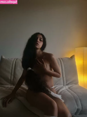 Luna Myosotis [ luna-myosotis ] - A little peek at what to come on Monday! I also have super hot