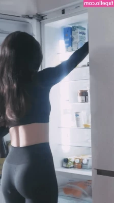 Josie Hermer [ josie-hermer ] - workin up a sweat 🥵
