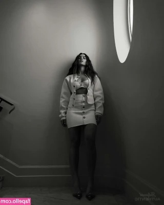  [ adria-arjona ] - You know just what to say to get me all hot. 😉🥵😈👅