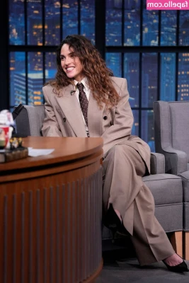 Adria Arjona [ adria-arjona ] - I’m the cum bunny 💦🐰