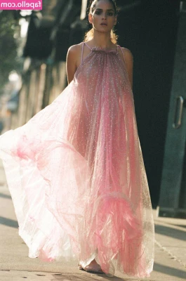 Adria Arjona [ adria-arjona ] - Do you want to see where else I want you?