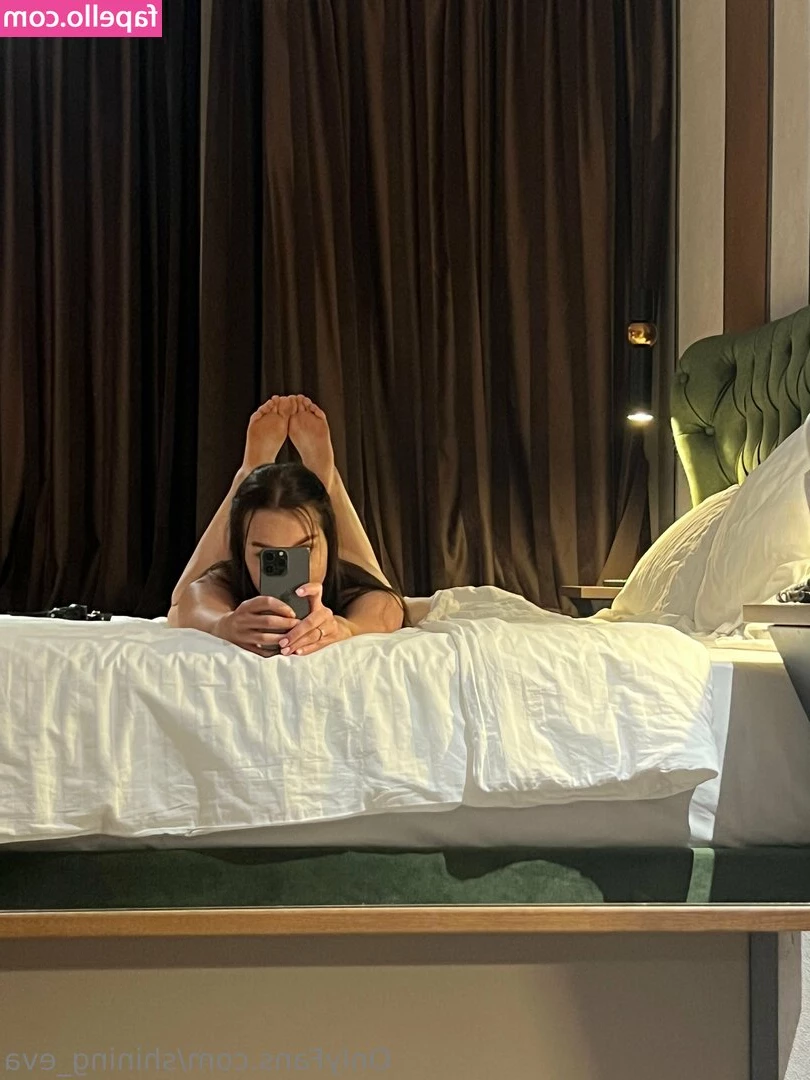 shining_eva [ shining-eva ] - bath time  i need someone hands exploring my wet body