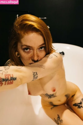 Naiadthenymph - 😍😍😍 see my bewbies on my VIP page 😈 or tip $10