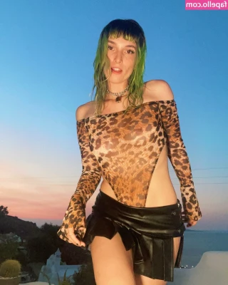 Dani Thorne [ dani-thorne ] - Deluxe Content Set part 1