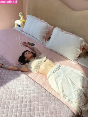 Melanie Martinez [ melanie-martinez ] - Hot Girl Summer