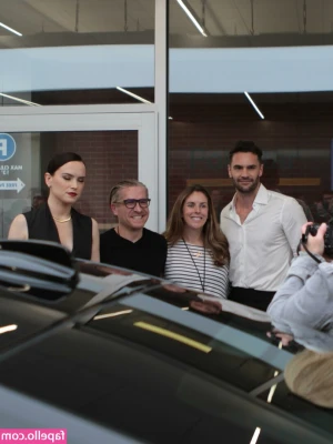 Daisy Ridley [ daisy-ridley ] - 1:00  I’m on cam! 💖