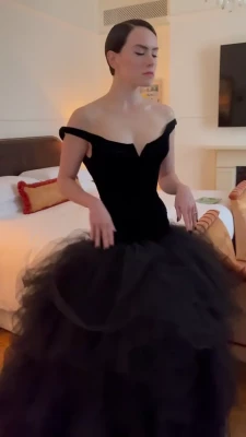 Daisy Ridley [ daisy-ridley ] - do you like the “getting to know me” content ? 🥰