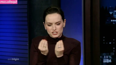 Daisy Ridley [ daisy-ridley ] - meow?