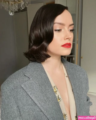 Daisy Ridley [ daisy-ridley ] - I really like these photos and I think I am so real in them, I like