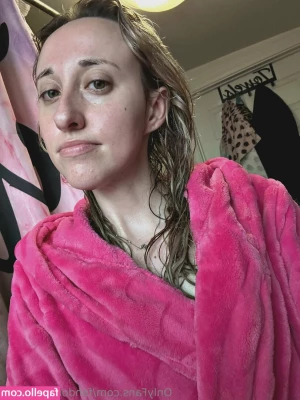 FandomReactions - Just came back from the gym  gonna take a hot shower now