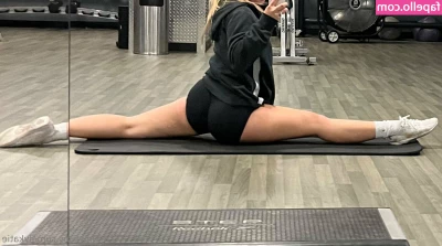 ilykatie - Cum All over my pretty feet daddy